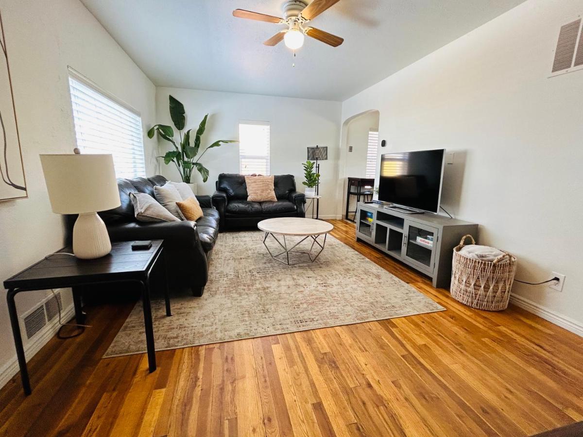Home Sweet Idahome, Feels Like Home With All The Decor You Wish You Could Afford King Bed In Master, Fully Fenced Dog Friendly Yard, A Few Blocks From Bsu And Downtown Boise, Your Perfect Stay! エクステリア 写真